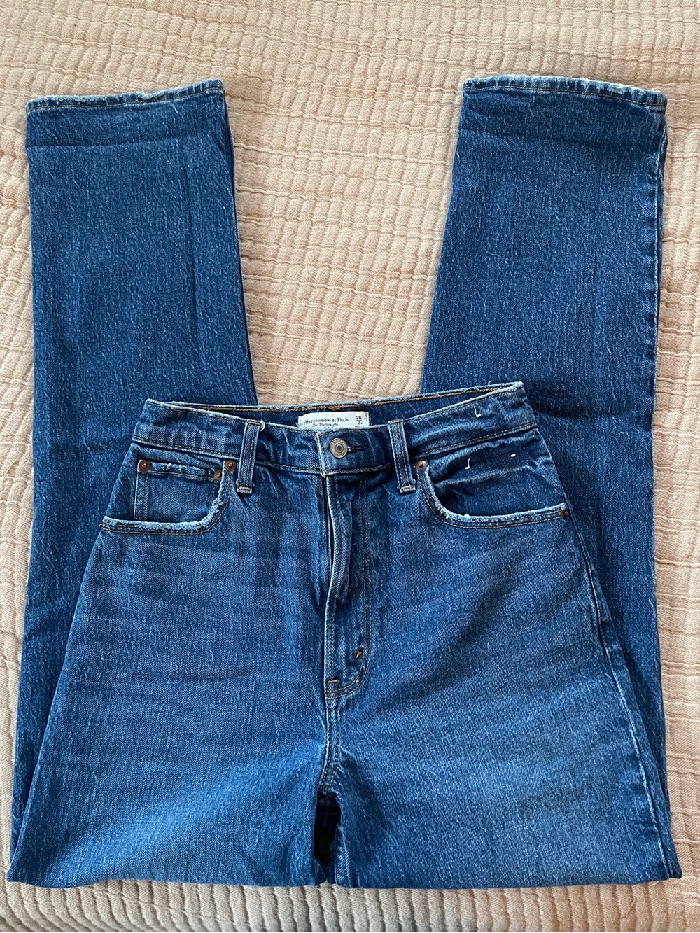 Abercrombie & Fitch 90’s Straight Ultra High Rise